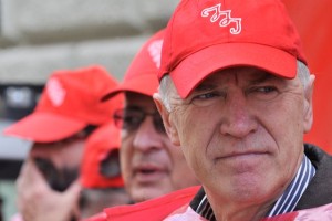 Sindikati s pobudo o minimalni plači
