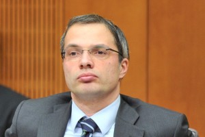 Pogačnik: Vlada Mira Cerarja očitno zaustavlja privatizacijo