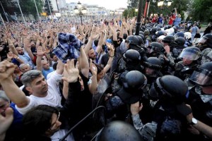 V Skopju danes velik protivladni protest