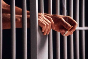 Uboja sedmih pacientov osumljeni zdravnik Radan ostaja v priporu