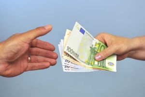 Furs nad podkupljive zdravnike in dobavitelje medicinske opreme