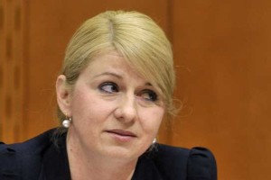 Klavdiji Markež bodo odvzeli magistrski naslov