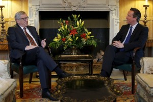 Cameron pozval Junckerja k spremembam v Evropi