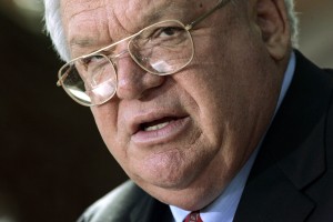 Nekdanji predsednik ameriškega kongresa spolno zlorabljal fanta