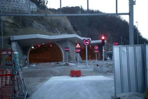 Pred odprtjem predora Markovec nova negodovanja 