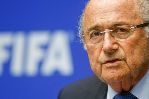 Predsednik angleške zveze predvideva Blatterjevo aretacijo