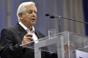 P. Sušnik: Kučan žrtvam umora na njihovem grobu podlo razlagal o neobsodbi morilcev