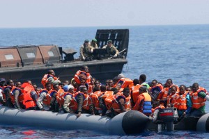 Čez Sredozemsko morje letos že več kot 100.000 migrantov