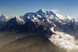 Potres v Nepalu je za tri centimetre premaknil Mount Everest