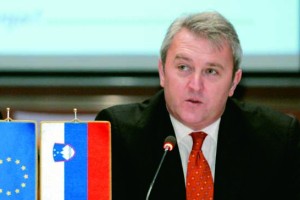 Sodišče Peklarja pričakuje tudi na sojenju v zadevi Bados Consulting