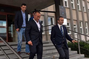 Sodišče Haradinaju vrnilo potni list 