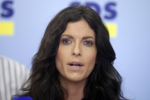 Irglova: Čas že moral biti dovolj zrel, da bi politika enotno obsodila vse tri totalitarizme