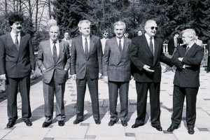 Tudi Kučan prepustil druge narode kalvariji vojne