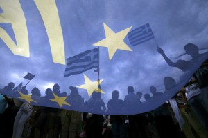 Grčija: Anketa pred referendumom kaže podporo evropskim predlogom