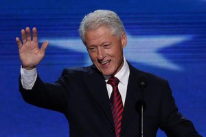 Bill Clinton prihaja v Srebrenico