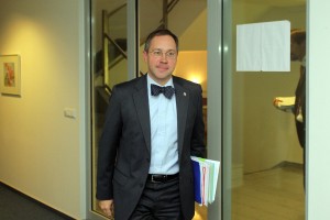 Blaž Košorok (HSE) najel odvetnika Mirana Kosa za 168 tisoč evrov