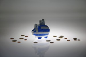 Anketa: Slovenci odločno proti finančni pomoči Grčiji