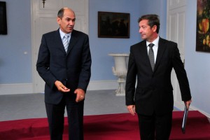 Janša: Erjavec je med prvimi, ki je odgovoren za nekredibilnost naše zunanje politike