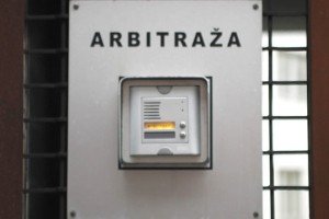 Avstrija podpira arbitražo med Slovenijo in Hrvaško