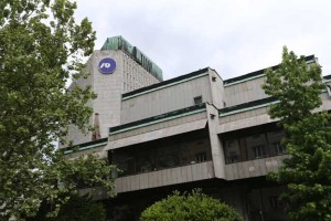 NLB bo posameznemu prosilcu odpustila do 1000 evrov dolga