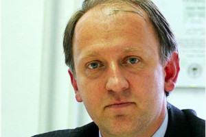 Inštitut Nove revije kupil odvetnik Damjan Mihevc