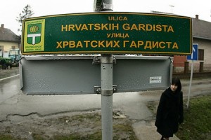 V Vukovarju so praktično prepovedali srbščino in cirilico