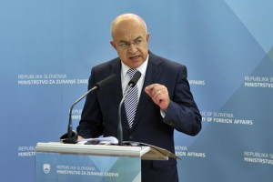 Vidovič: Med kandidati za veleposlanike ni "kriminalca, lopova"