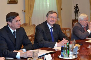 Pahor s Kučanovo in Türkovo ekipo