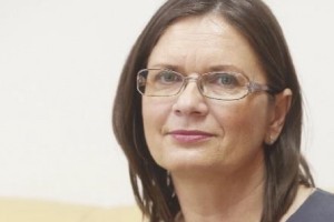 Ob dnevu spomina na žrtve totalitarnih režimov položili cvetje na spominsko ploščo in odprli razstavo