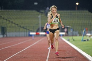 Slovenska atletinja Maruša Mišmaš Zrimšek je na 2000 m zapreke dosegla drugi izid vseh časov