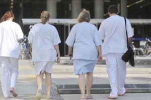 S septembrom v akcijo sindikati v zdravstvu, v navezi tudi s policisti