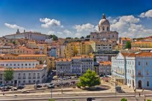 V streljanju na Portugalskem trije mrtvi