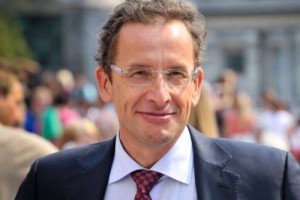Žiga Turk o koalicijskih partnerjih za zamenjavo žarnice