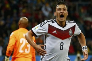 Özil ima olimpijske sanje, Arsenal in Löw pa olimpijsko alergijo