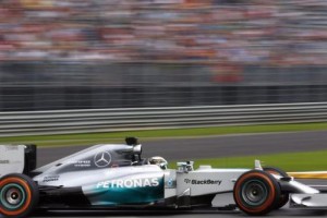 Brez kazni za Mercedes, Hamilton ostaja zmagovalec Monze