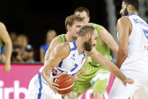 Grki premočan nasprotnik za slovenske košarkarje