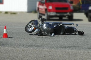 V nesreči poškodovan 11-letni voznik mopeda