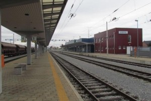 Obnovili bodo železniško progo med Zagrebom in Obrežjem