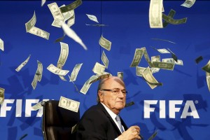 Blatter kljub preiskavi ostaja na čelu Fife