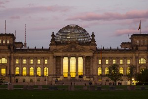 Bundestag o zaostritvi nemške azilne zakonodaje