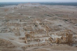 "Triumf" džihada: Islamska država uničila slavolok zmage v Palmiri