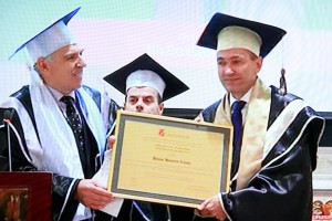 Janša prejel častni doktorat univerze iz Prištine