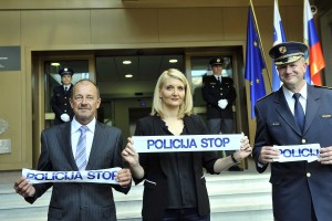 Proračuna za 2016 in 2017: Policija in vojska v blatu, sodstvo in šolstvo v zlatu