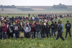 G. Preac: Sanje migrantov (največja grožnja) in slovenska neodločnost ter mencavost
