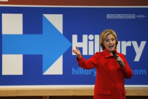 Hillary Clinton trdno v vodstvu med demokrati