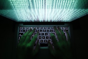 Heker naj bi vdrl v zasebno elektronsko pošto direktorja Cie