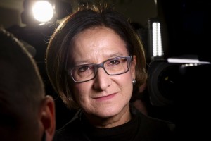 Avstrijska notranja ministrica na meji s Slovenijo napovedala tudi ograjo