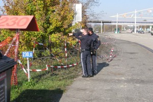 Šentilj-Špilje: Ograja iz bodeče žice ustavila beg migrantov