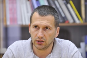 D. Črnčec: Tragični dogodki v Parizu morajo biti Sloveniji v poduk