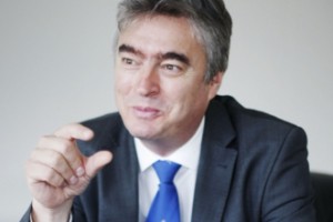 Milan Zver: Po črnem petku v Parizu: Uporabite člen 5 zavezništva Nato!